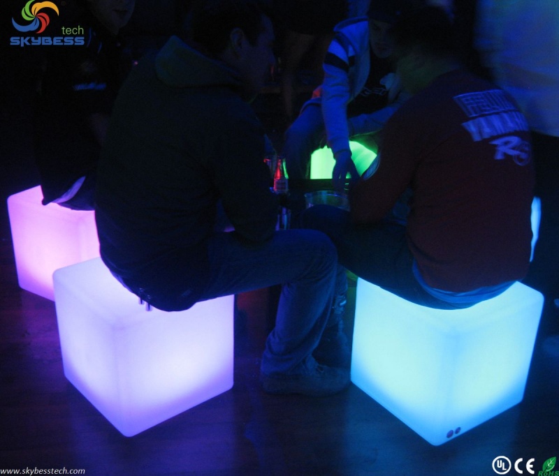 D30CM RGB color changing led cube light