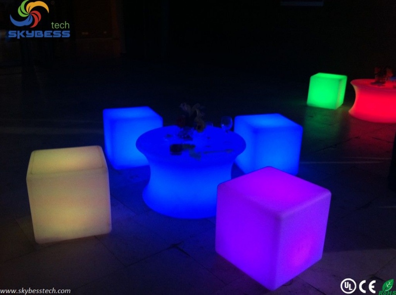 D35CM Battery powered led cube table