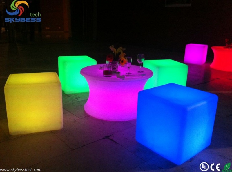 D43CM Remote control waterproof IP54 outdoor use RGB LED cube stool